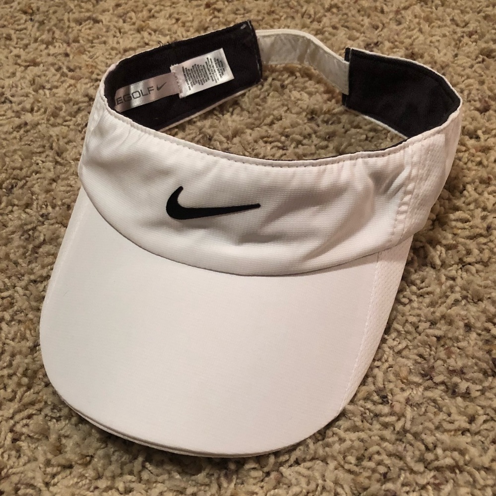 Nike visor